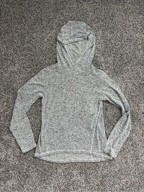 all in motion Heather Gray Lightweight Hooded Pullover